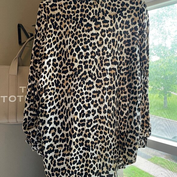 Leopard Print Dress Shirt - Picture 3 of 4